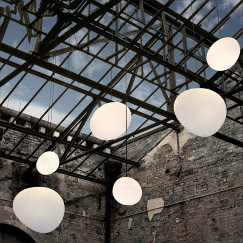 Elun Sleek Minimalist Floating Egg-shaped Glass Pendant Light - Lamp Outdoor