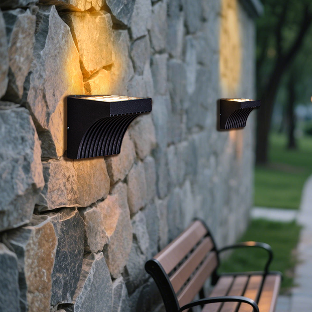 Industrial Outdoor Wall Light Minimalist Style - Lamp Outdoor