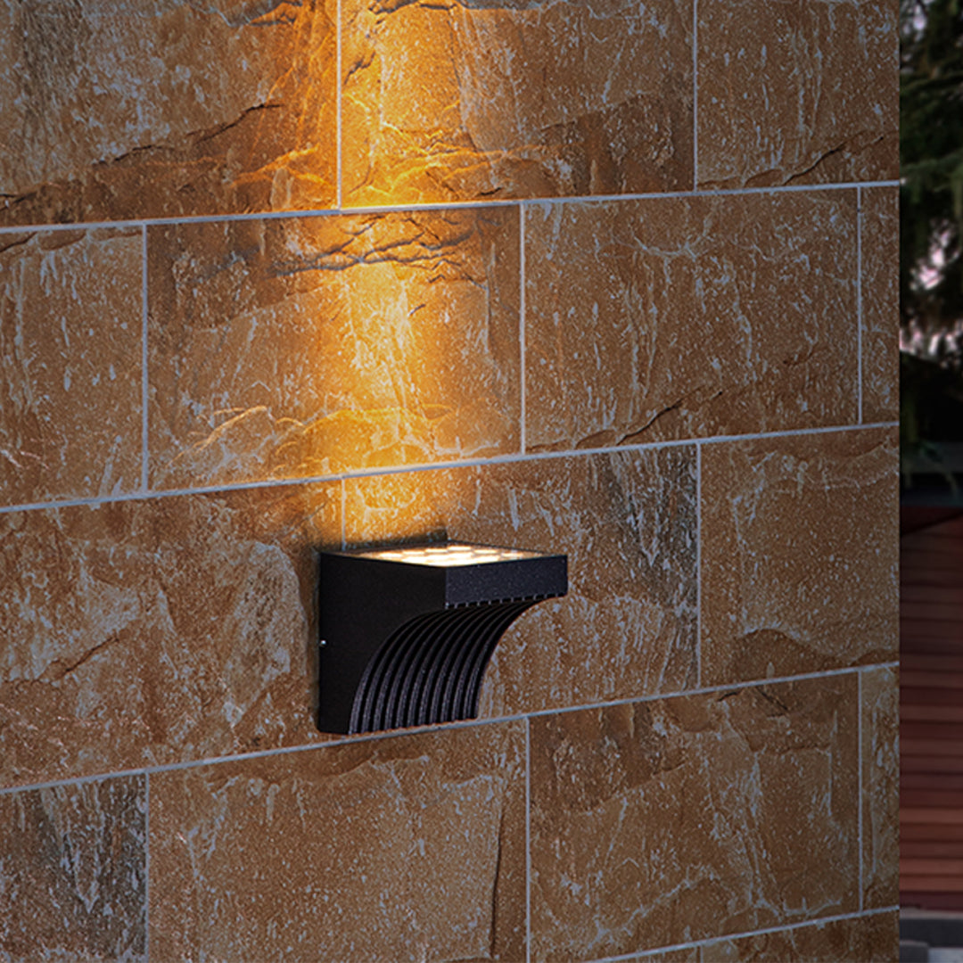 Industrial Outdoor Wall Light Minimalist Style - Lamp Outdoor
