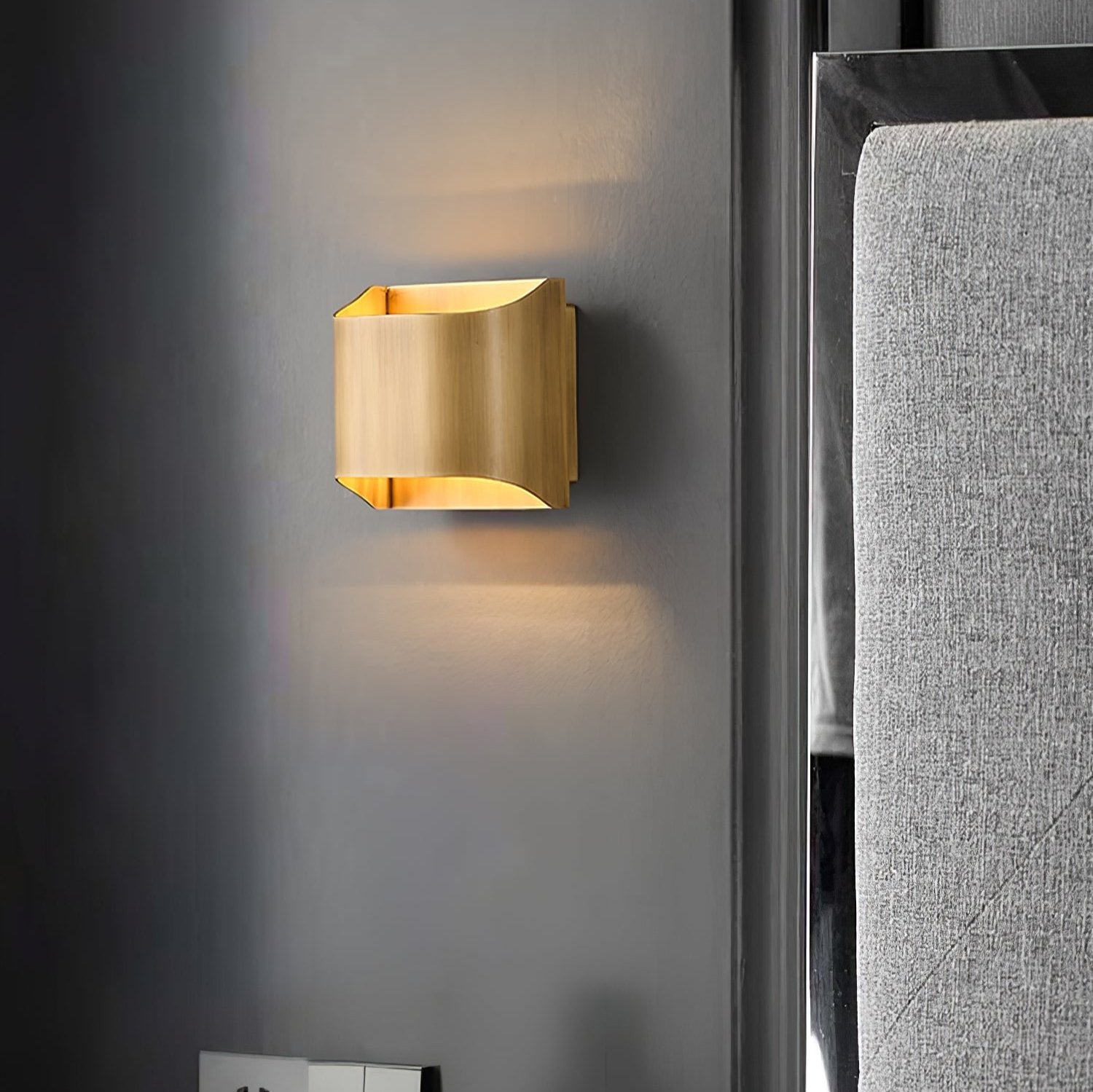 Leclerc Brass Wall Lamp - Lamp Outdoor