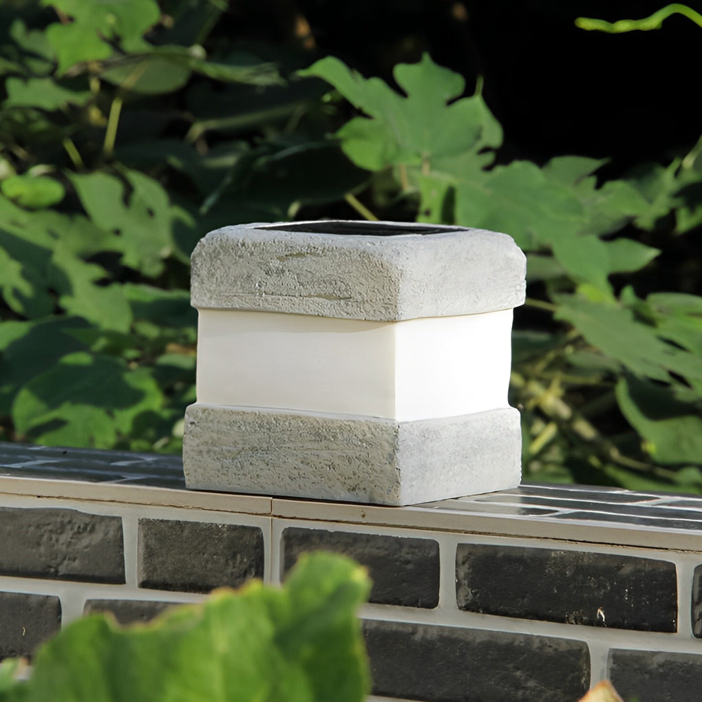 Sleek Square Resin Solar LED Garden Lamp - Lamp Outdoor