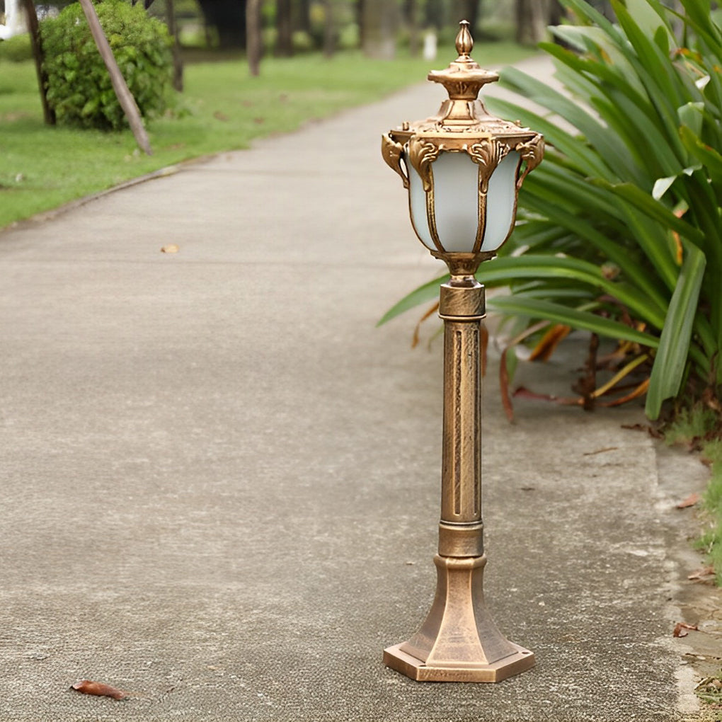 Traditional European-Style LED Outdoor Pathway Lamp Post - Durable & Waterproof - Lamp Outdoor