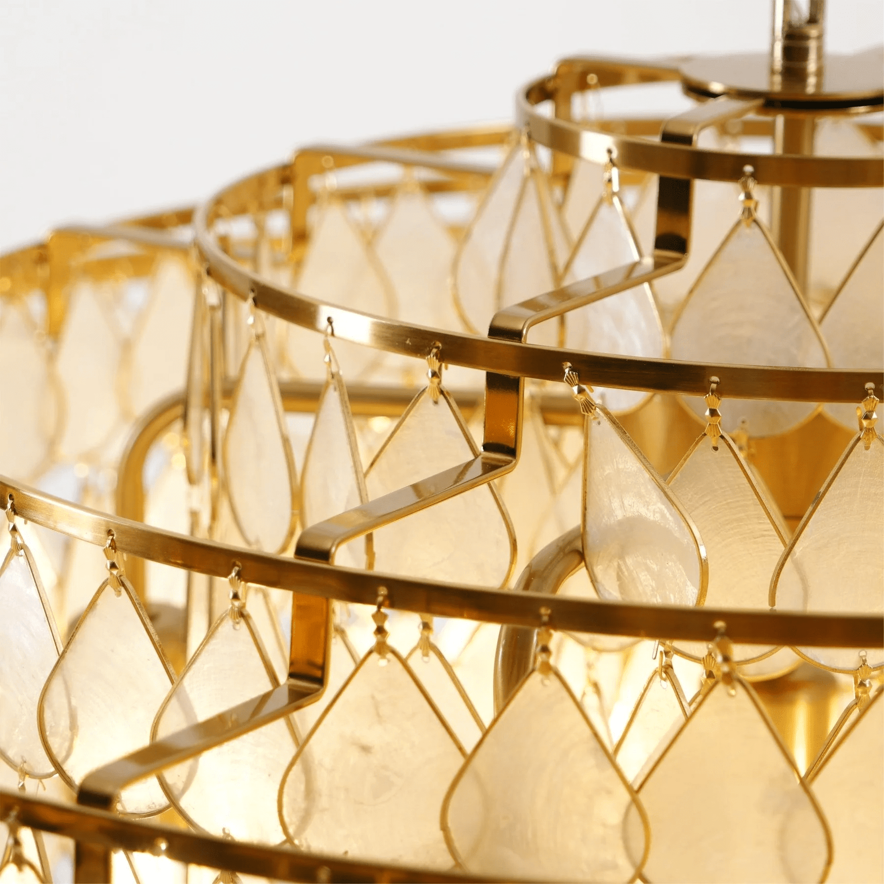 Teardrops Shell Chandelier - Lamp Outdoor