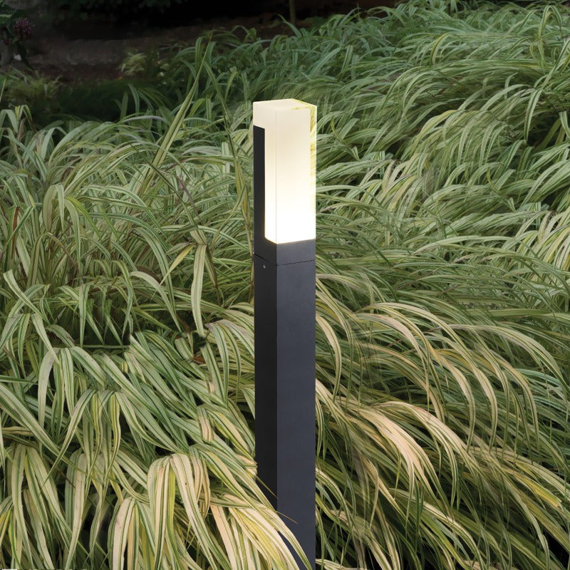 Lumen Aluminum Modern Landscape Light - Lamp Outdoor