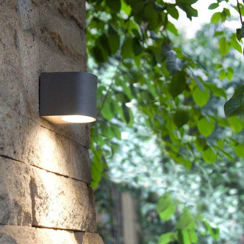 Tavon Minimalist Metal Square Outdoor Wall Lamp, Black - Lamp Outdoor