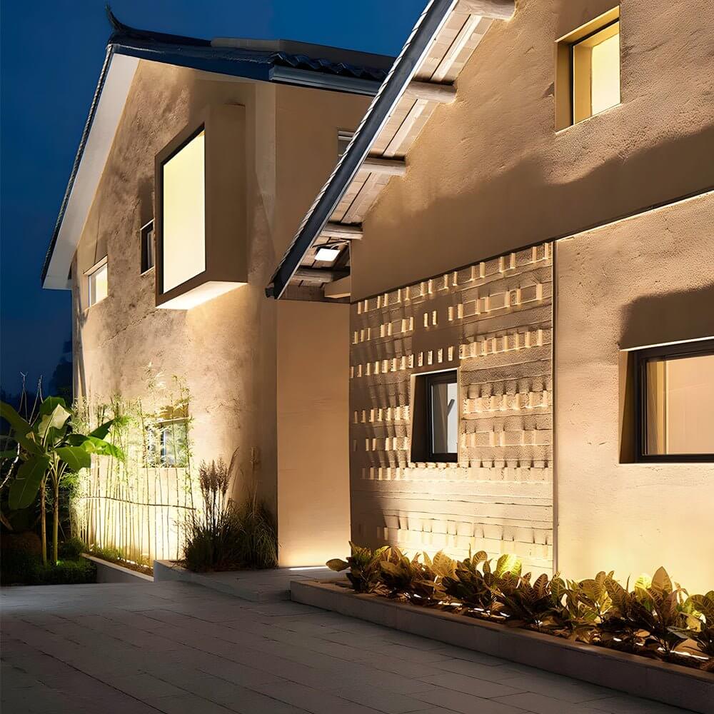 39.3-Inch Long 24V Linear LED Wall Washer - Lamp Outdoor