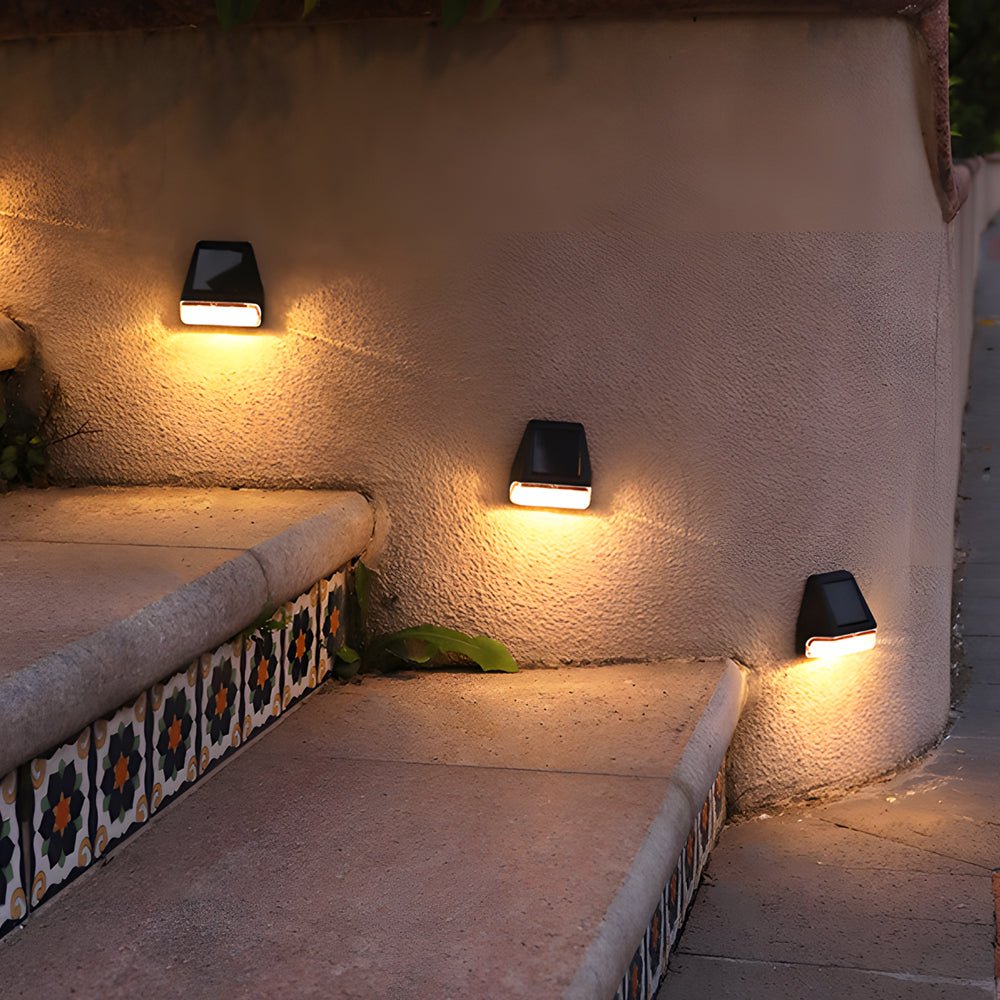 4 Pcs Dusk-to-Dawn Sensor Step Lights Outdoor Warm White LED Solar Stair Lighting - Lamp Outdoor