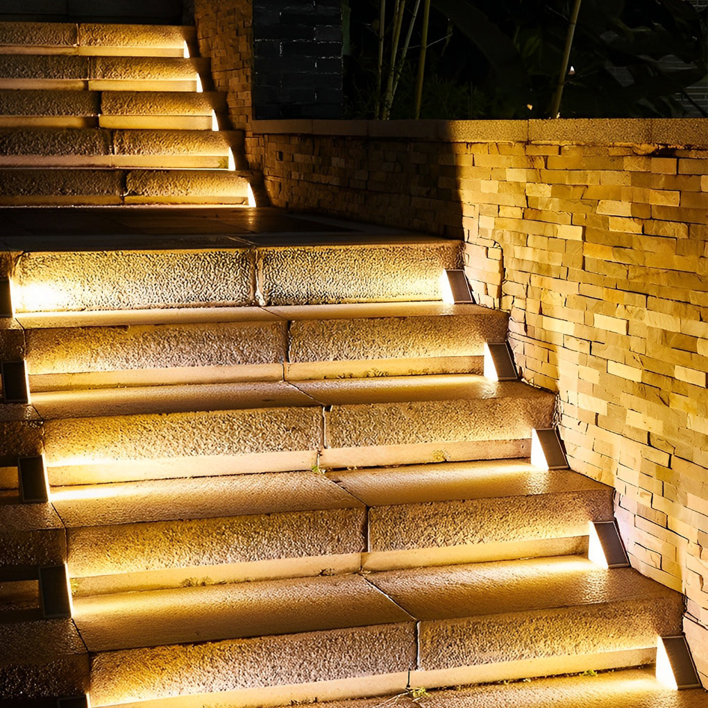 Triangle Automatic Charging Wire-Free Waterproof LED Solar Modern Step-Mounted Lights - Lamp Outdoor