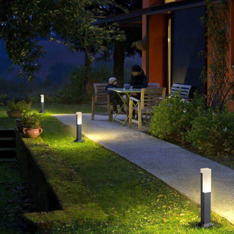 Lumen Aluminum Modern Landscape Light - Lamp Outdoor