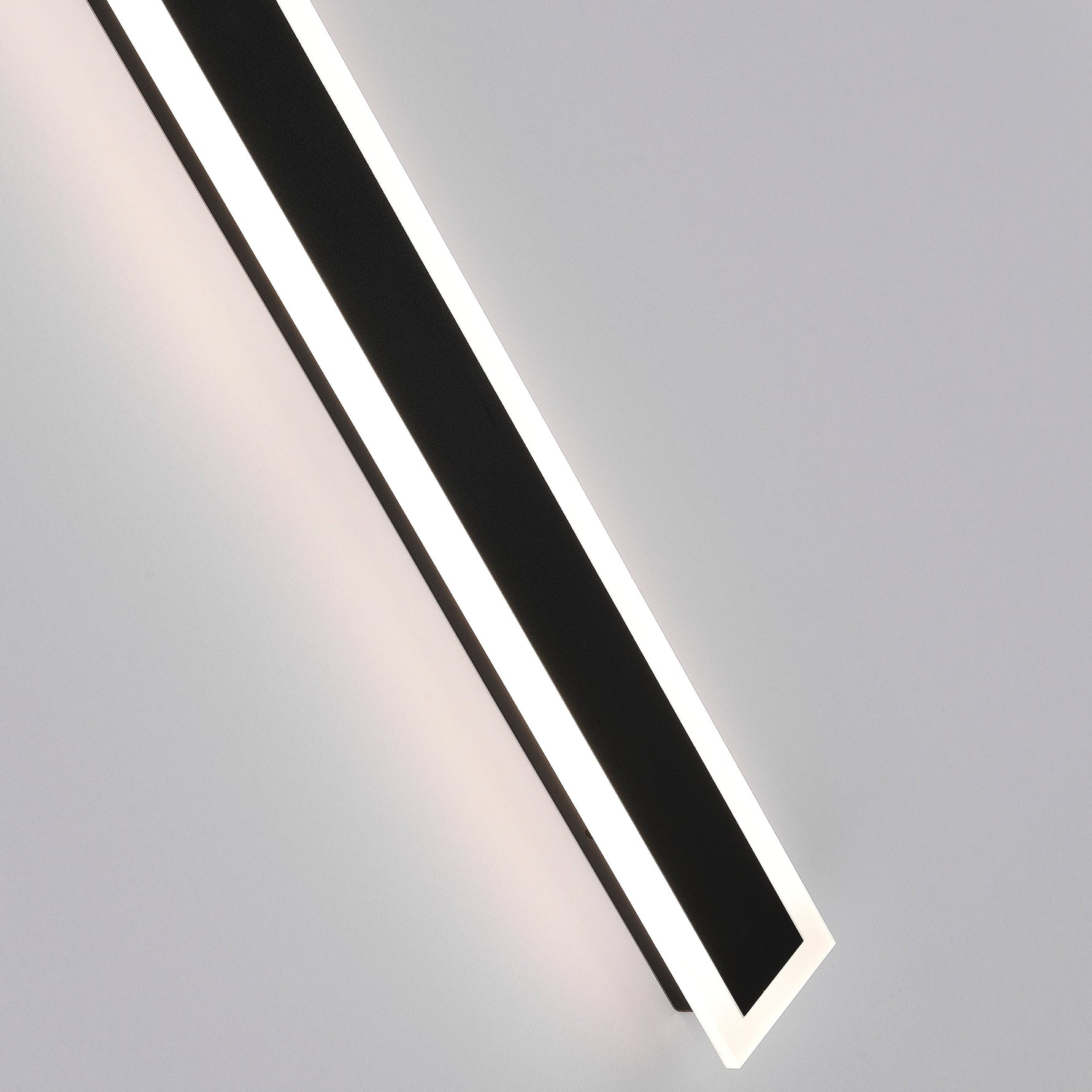 Vynn Linear Outdoor Wall Lamp - Lamp Outdoor