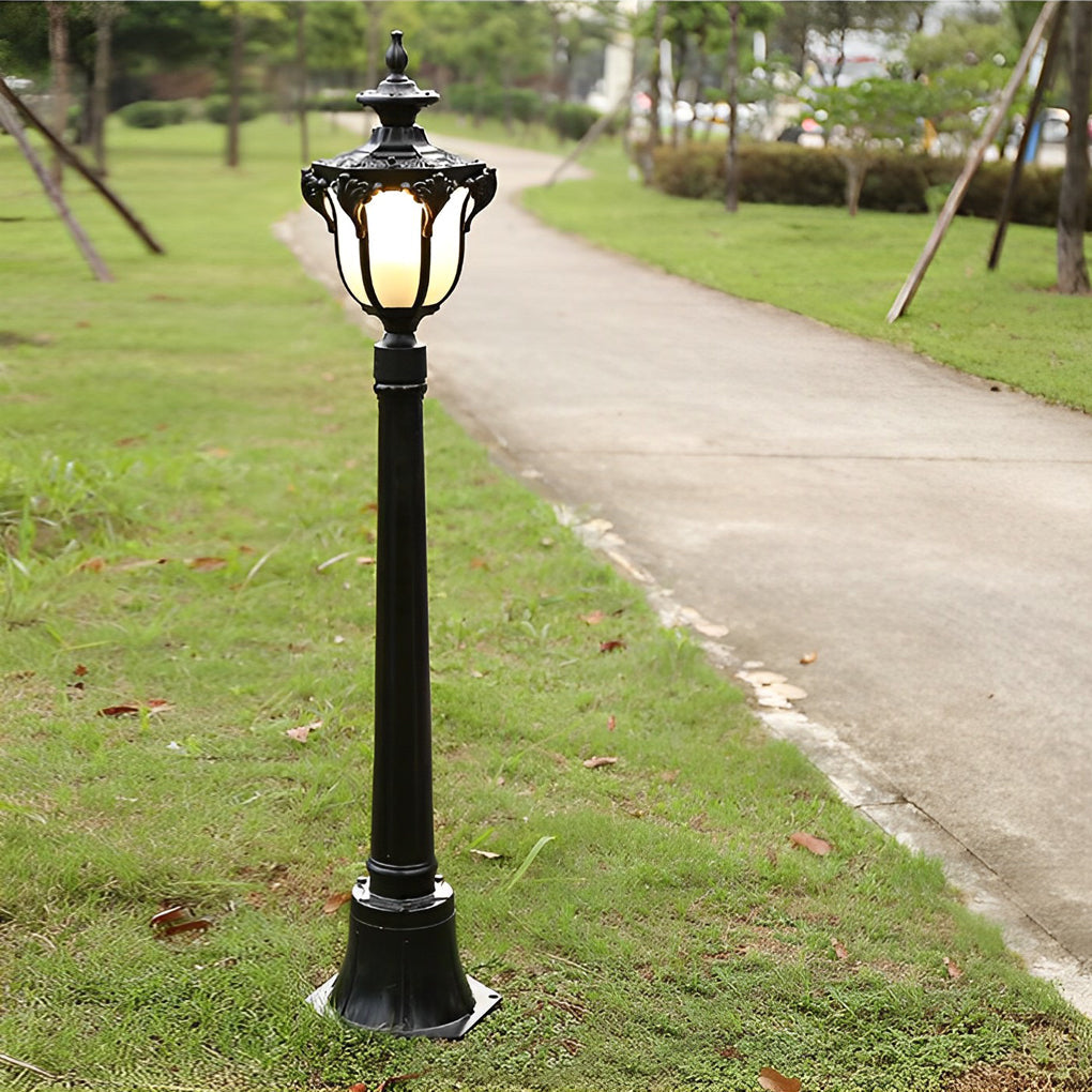 Traditional European-Style LED Outdoor Pathway Lamp Post - Durable & Waterproof - Lamp Outdoor