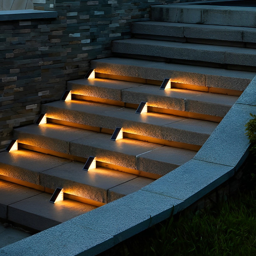Triangle Automatic Charging Wire-Free Waterproof LED Solar Modern Step-Mounted Lights - Lamp Outdoor