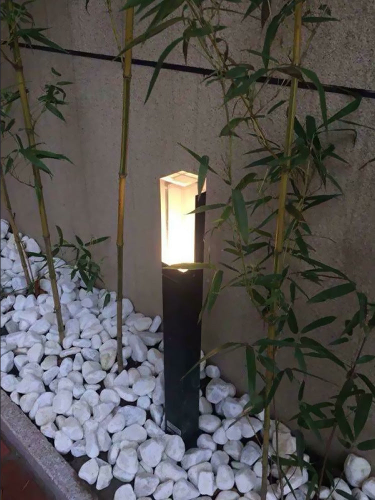 Lumen Aluminum Modern Landscape Light - Lamp Outdoor