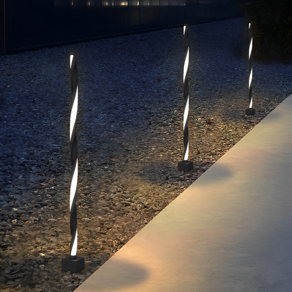 Linear Black LED Solar Powered Path Lamp Minimalist Outdoor Lighting - Lamp Outdoor