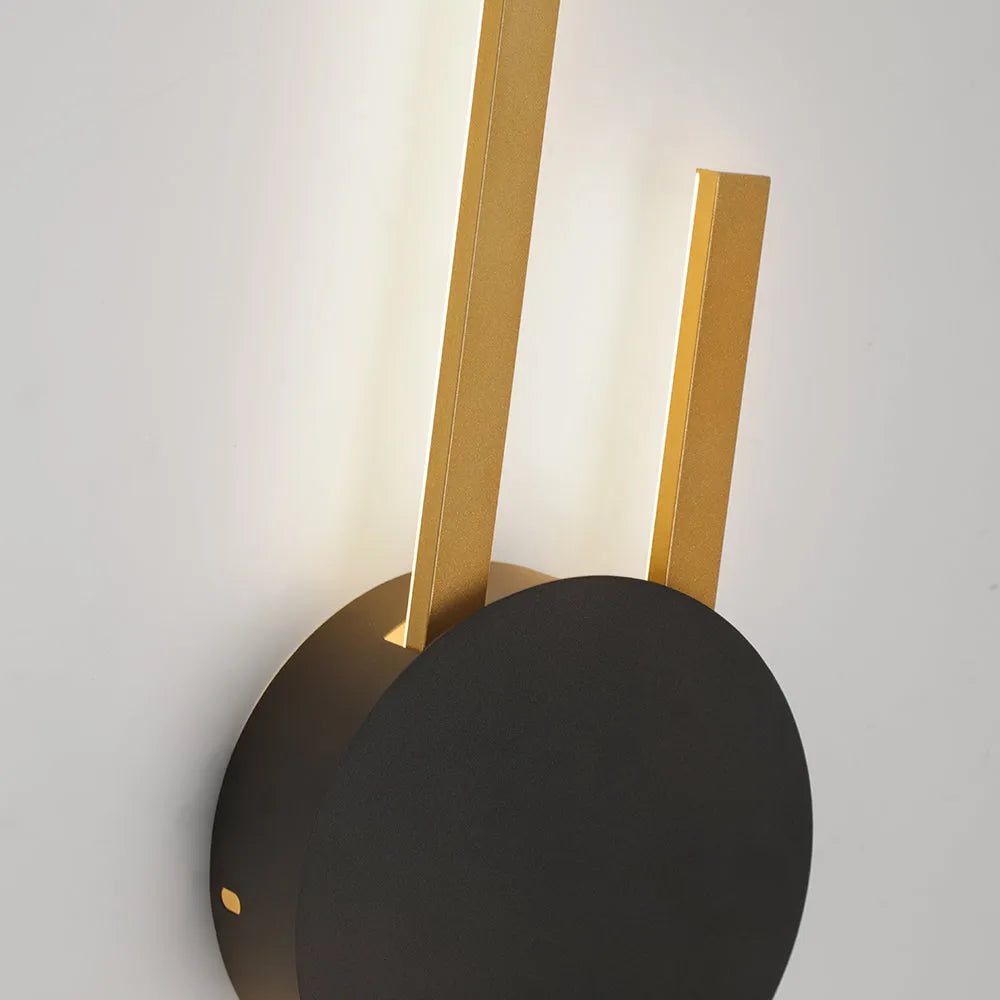 Saela Modern Linear 2 Colour Metal Wall Lamp - Lamp Outdoor