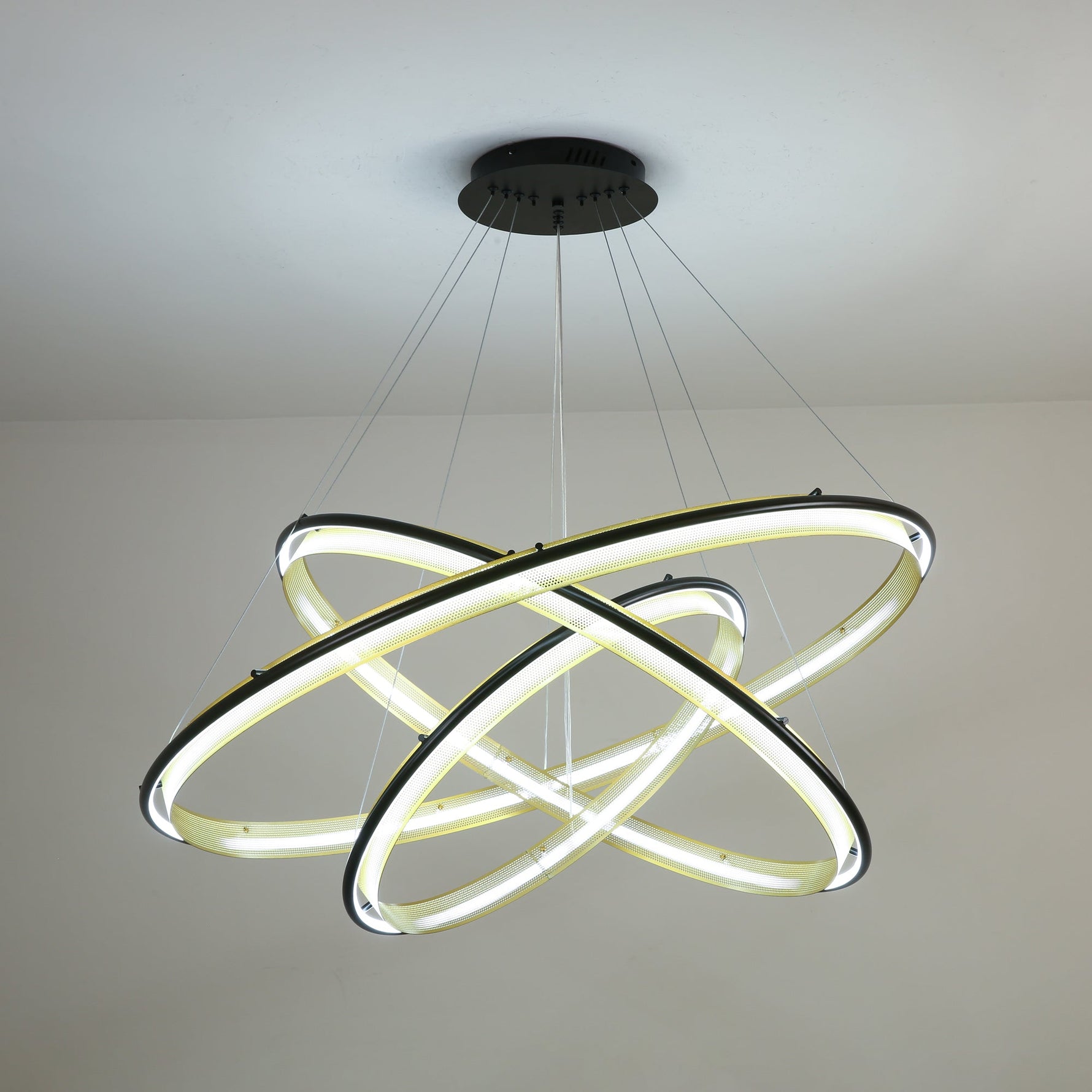 Acrylic LED Round Chandelier - Lamp Outdoor