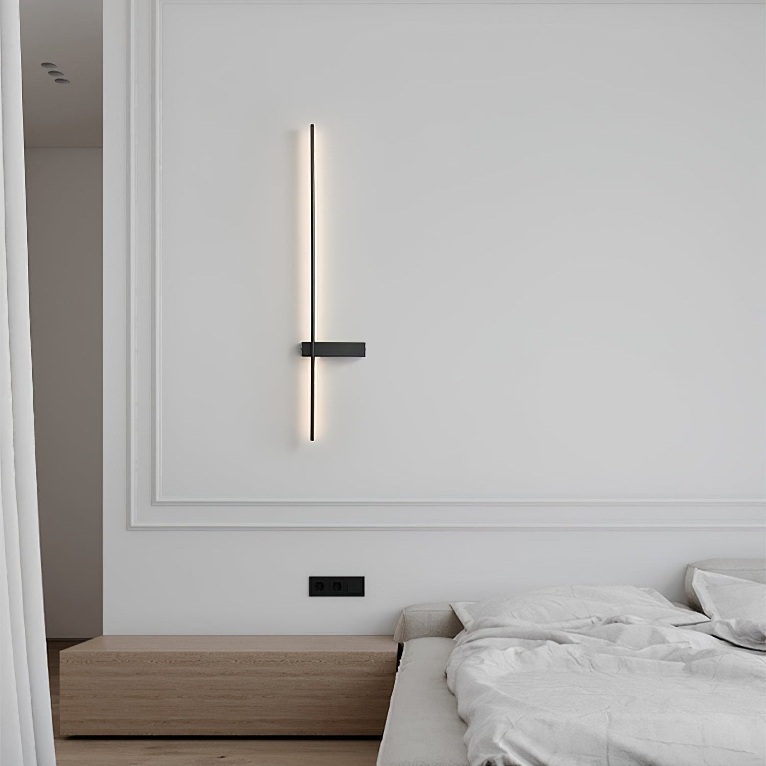 Adeline Linear Sconce - Lamp Outdoor