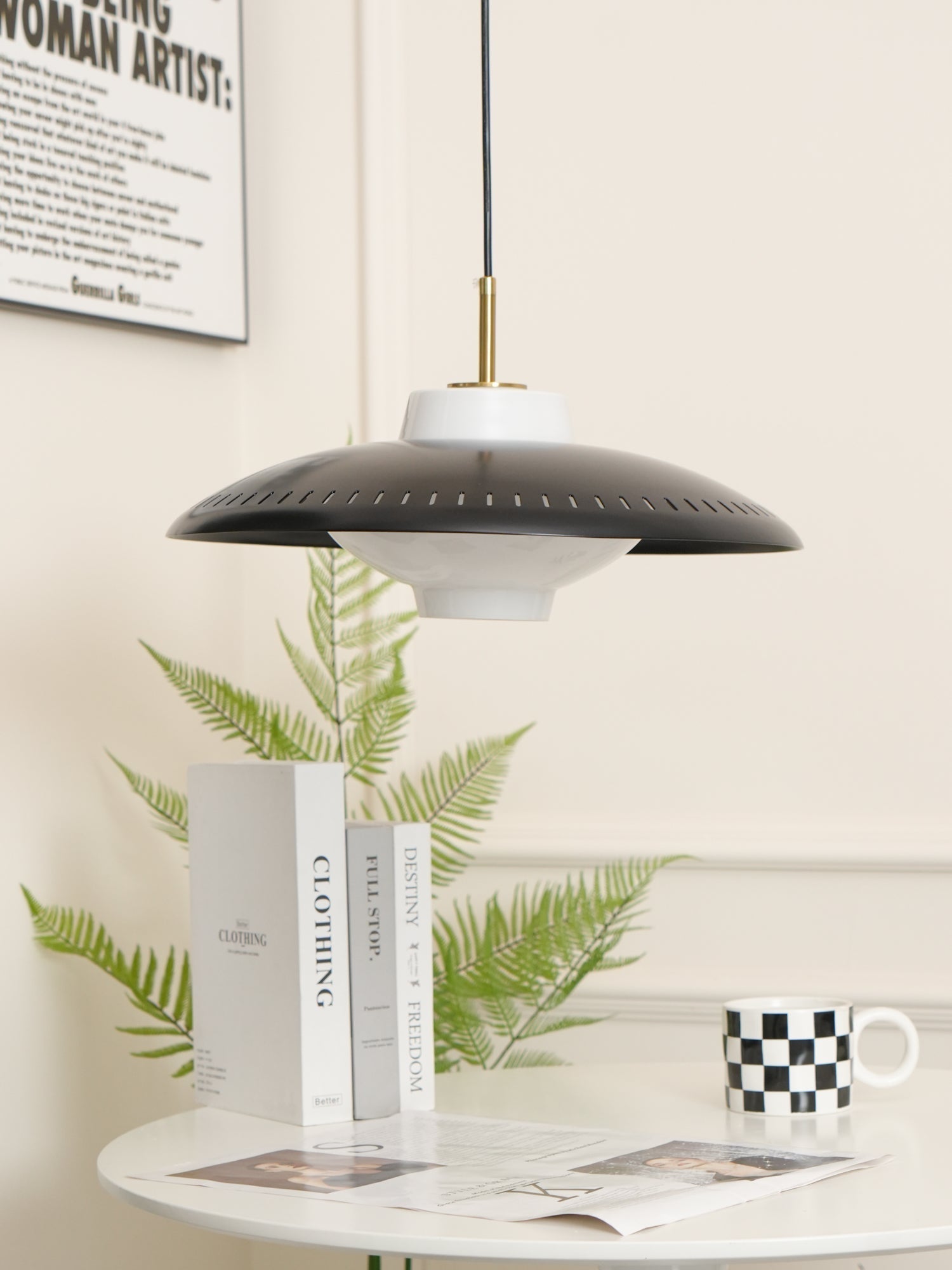 Alien Frisbee Pendant Lamp - Lamp Outdoor