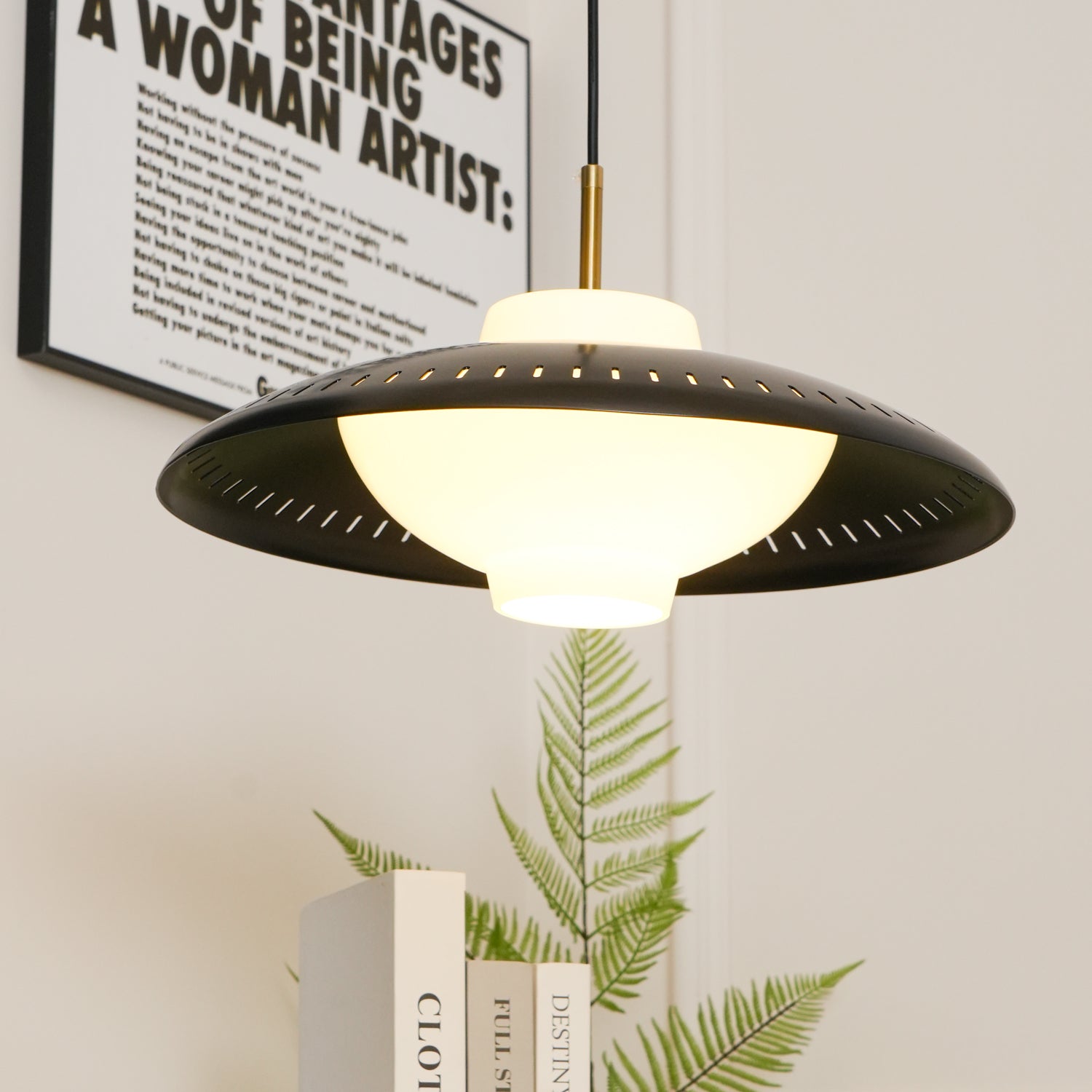 Alien Frisbee Pendant Lamp - Lamp Outdoor