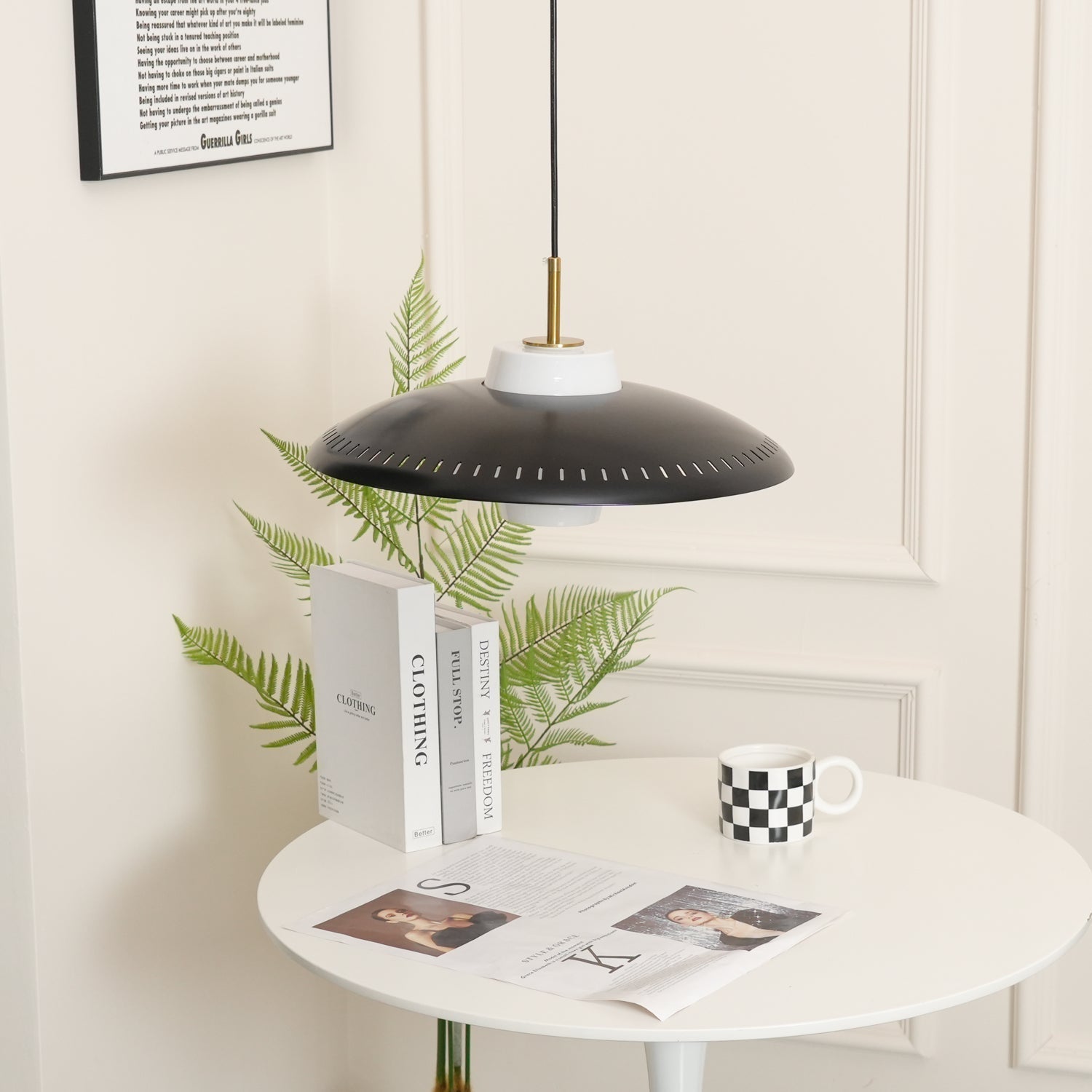 Alien Frisbee Pendant Lamp - Lamp Outdoor