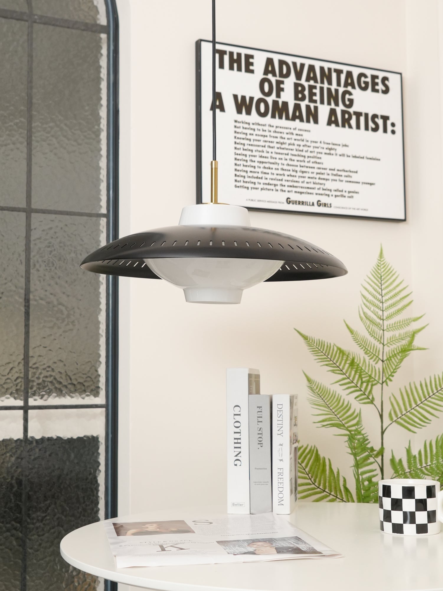 Alien Frisbee Pendant Lamp - Lamp Outdoor
