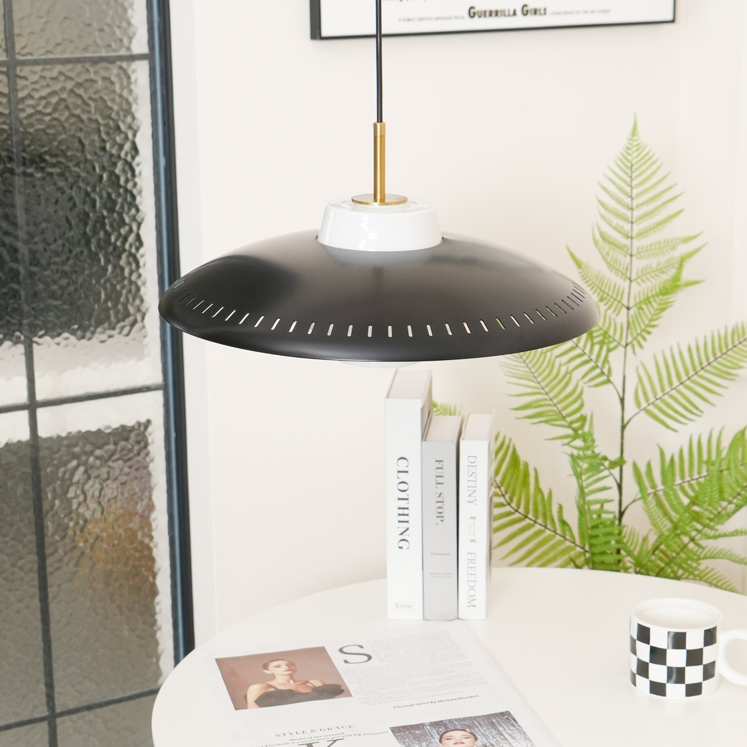 Alien Frisbee Pendant Lamp - Lamp Outdoor