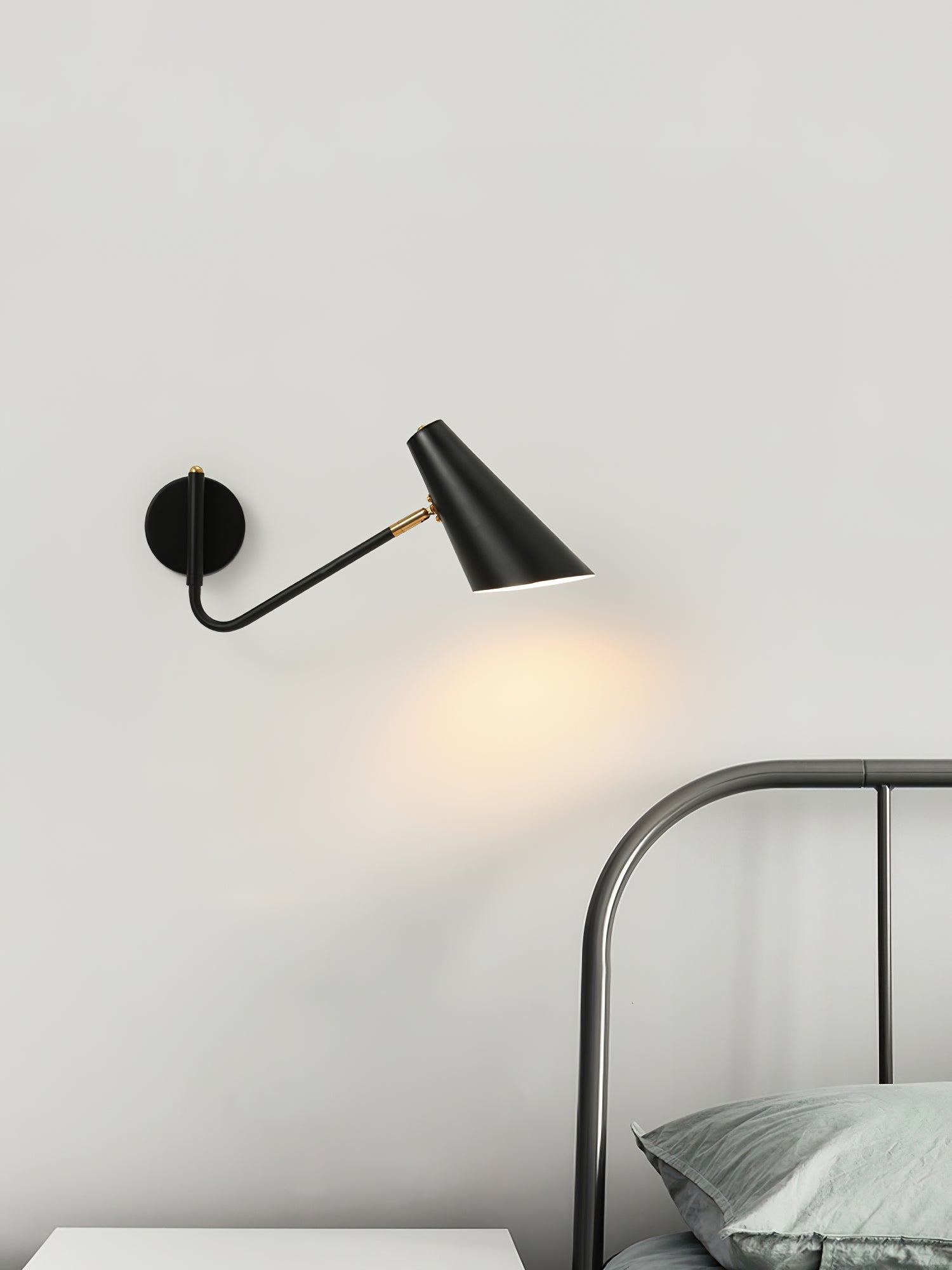 Apex Wall Sconce - Lamp Outdoor