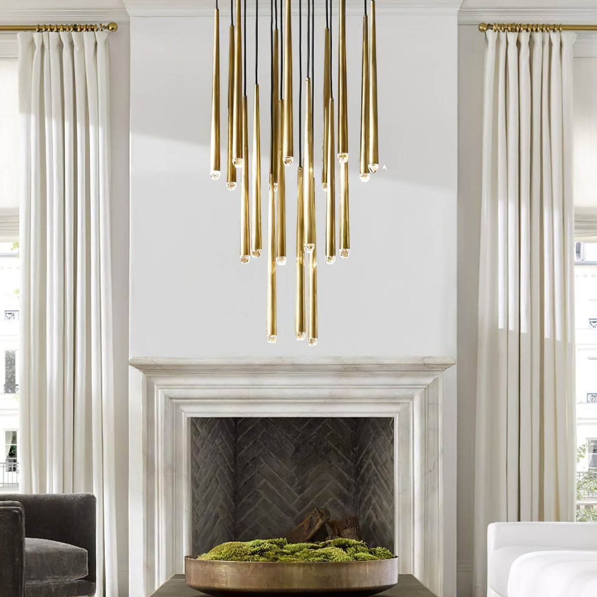 Aquitaine Minimalist Brass Chandelier