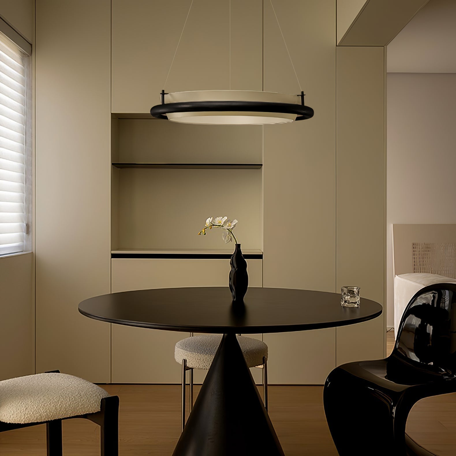 Olvelila Circular Metal Pendant Light - Lamp Outdoor