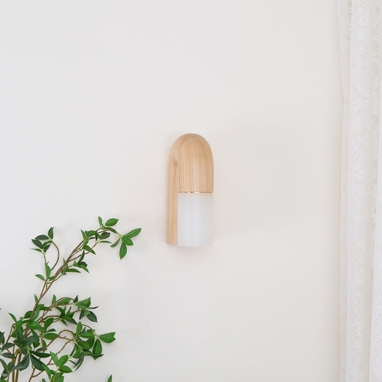 Arcus Wood Wall Lamp - Lamp Outdoor