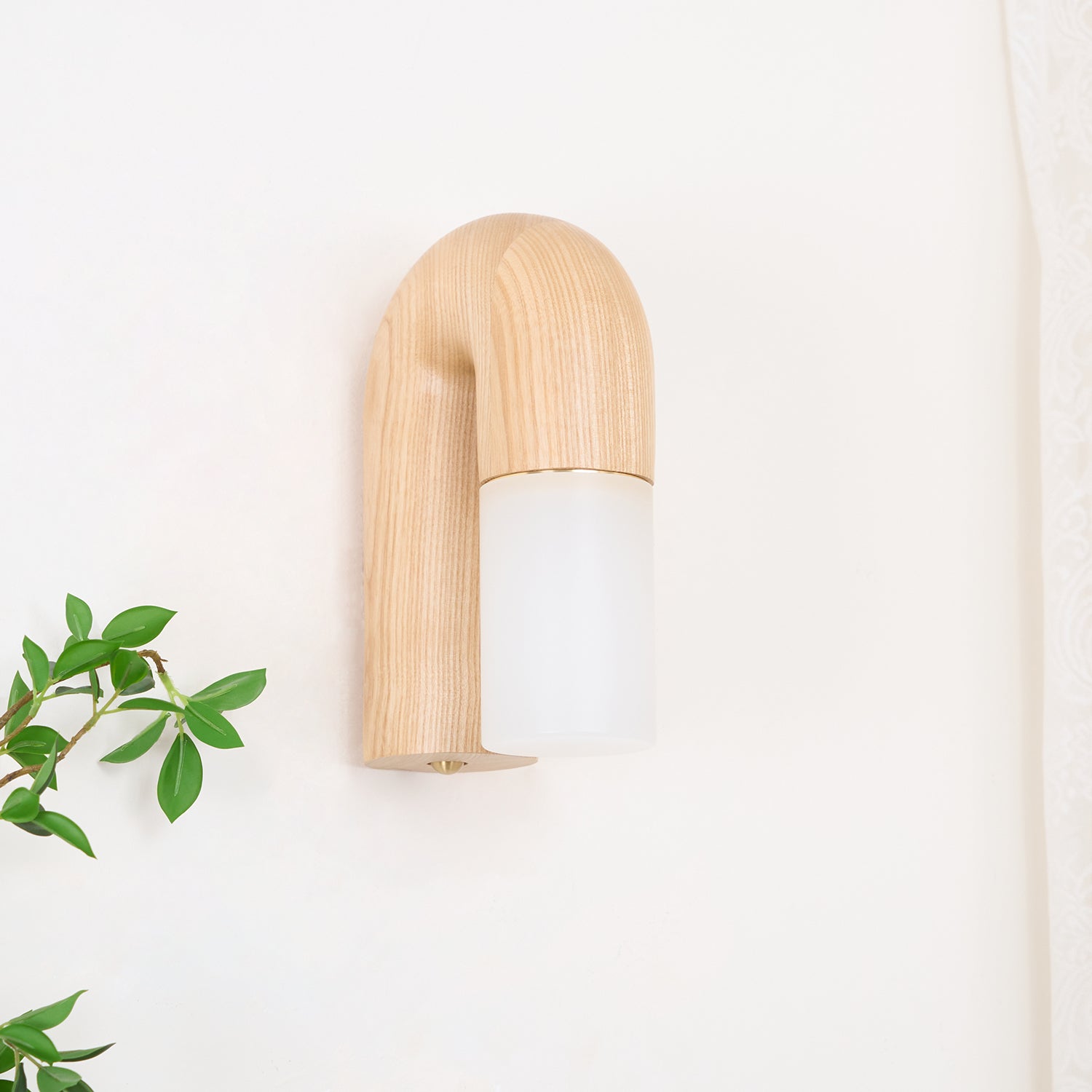 Arcus Wood Wall Lamp - Lamp Outdoor