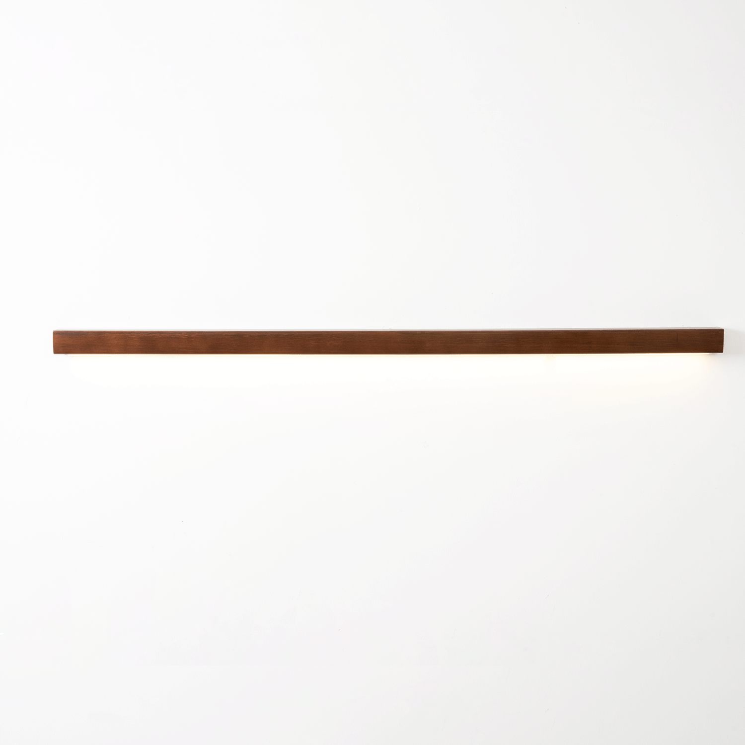 Arlo Linear Wood Wall Light - Lamp Outdoor
