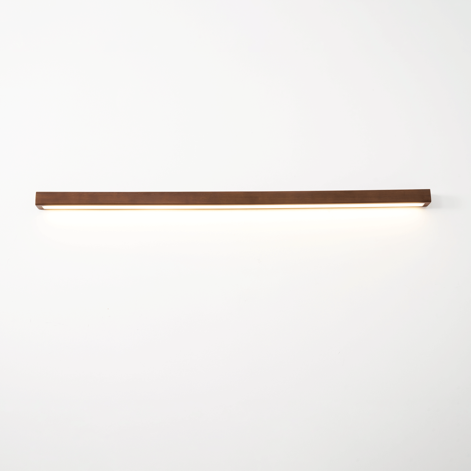 Arlo Linear Wood Wall Light - Lamp Outdoor