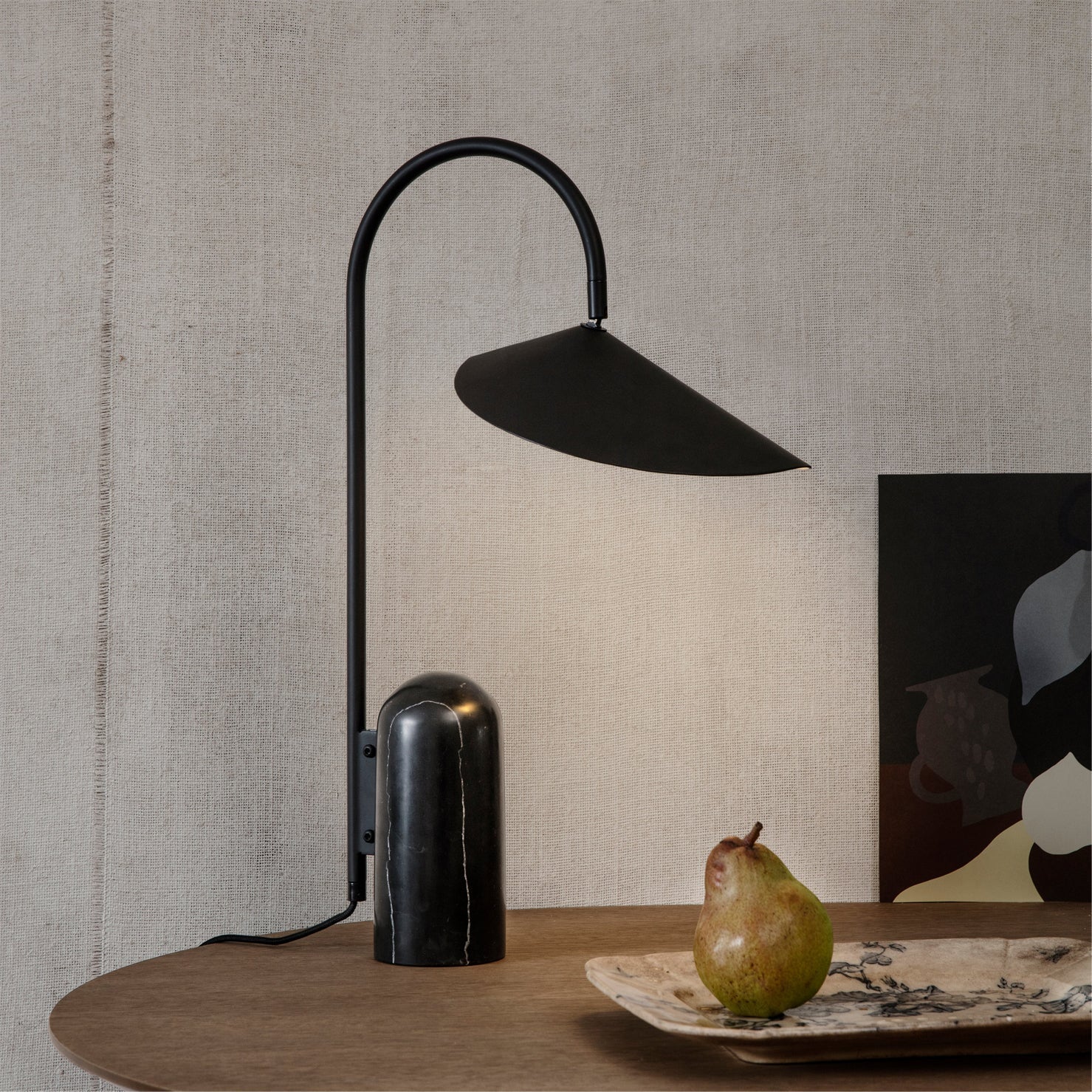 Arum Modern Table Lamp