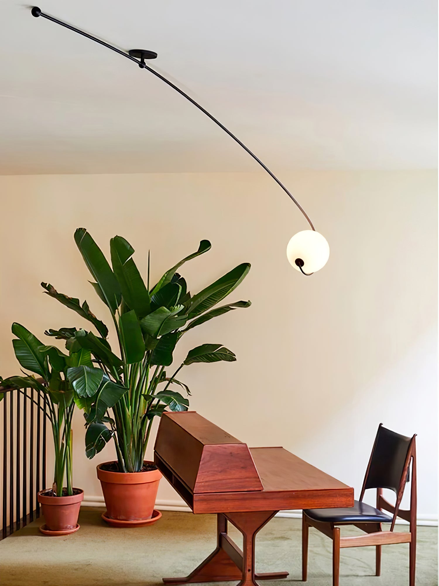 Astral Curve Ceiling Lamp - Lamp Outdoor
