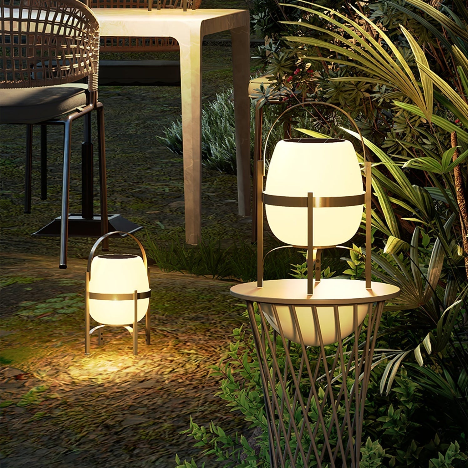Auren Lantern Outdoor Lamp - Lamp Outdoor
