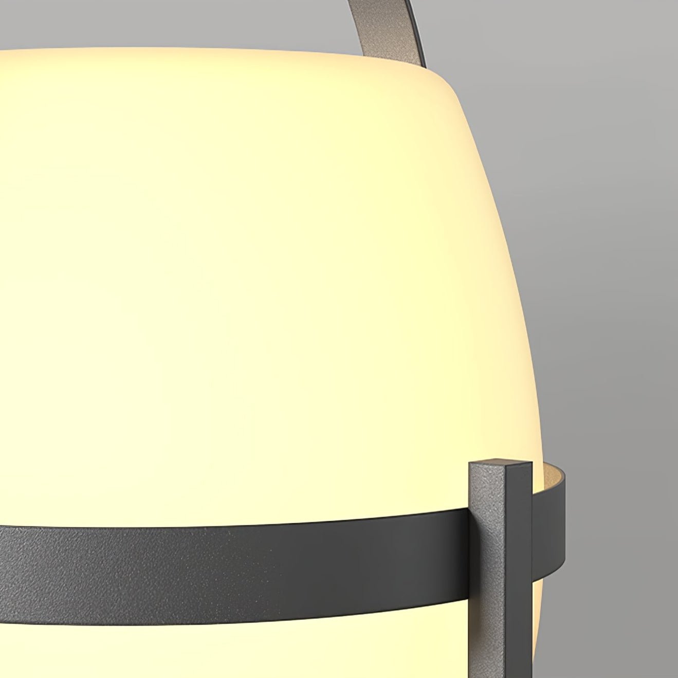Auren Lantern Outdoor Lamp - Lamp Outdoor