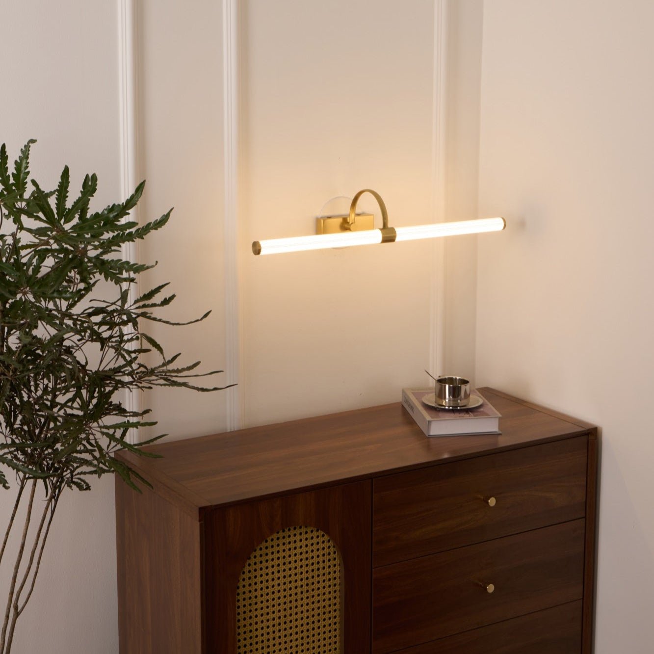 Avery Wall Light - Lamp Outdoor