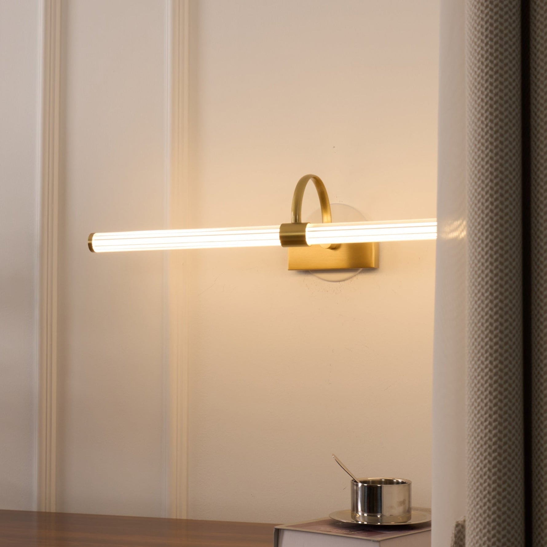 Avery Wall Light - Lamp Outdoor
