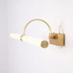 Avery Wall Light - Lamp Outdoor