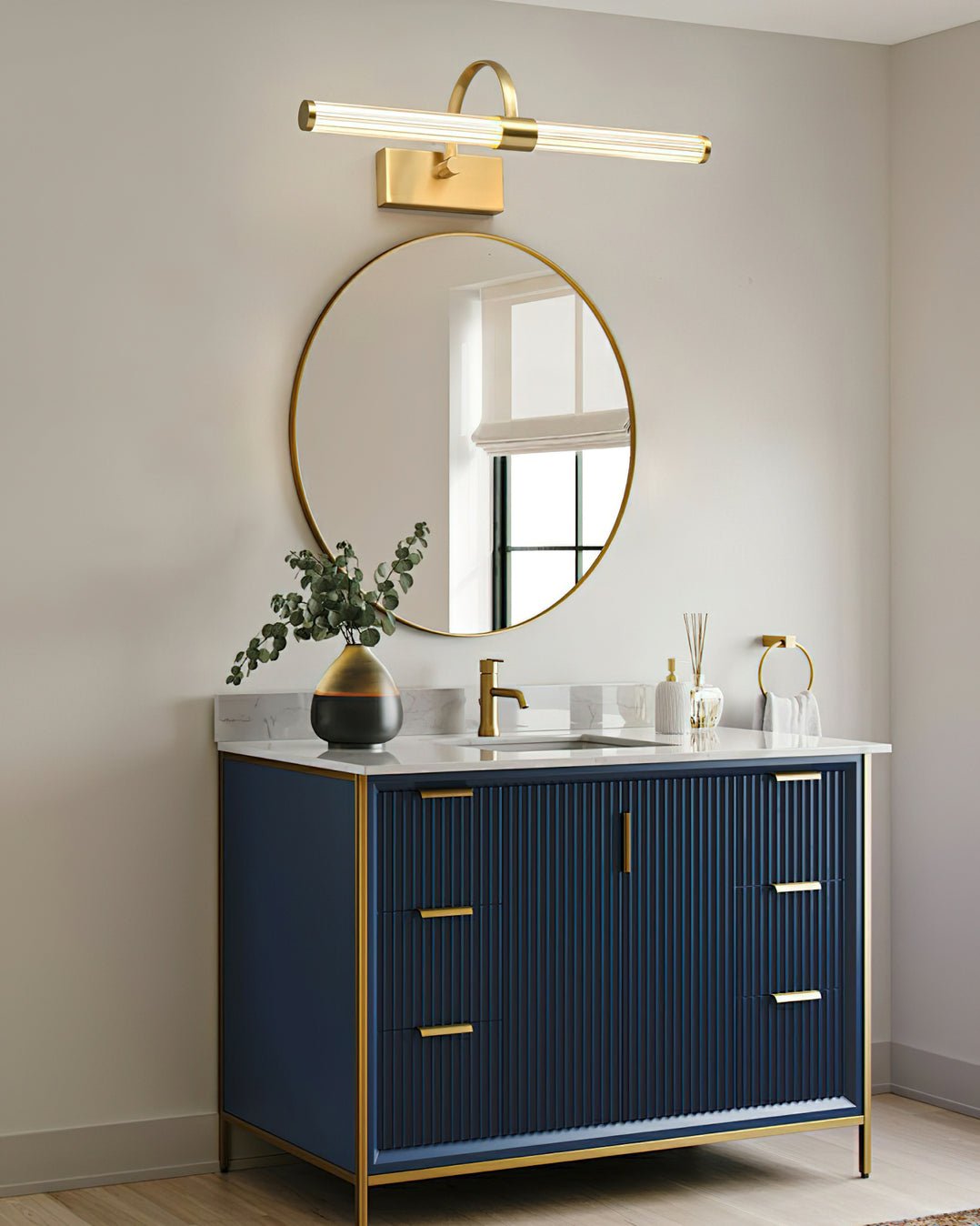 Avery Wall Light - Lamp Outdoor