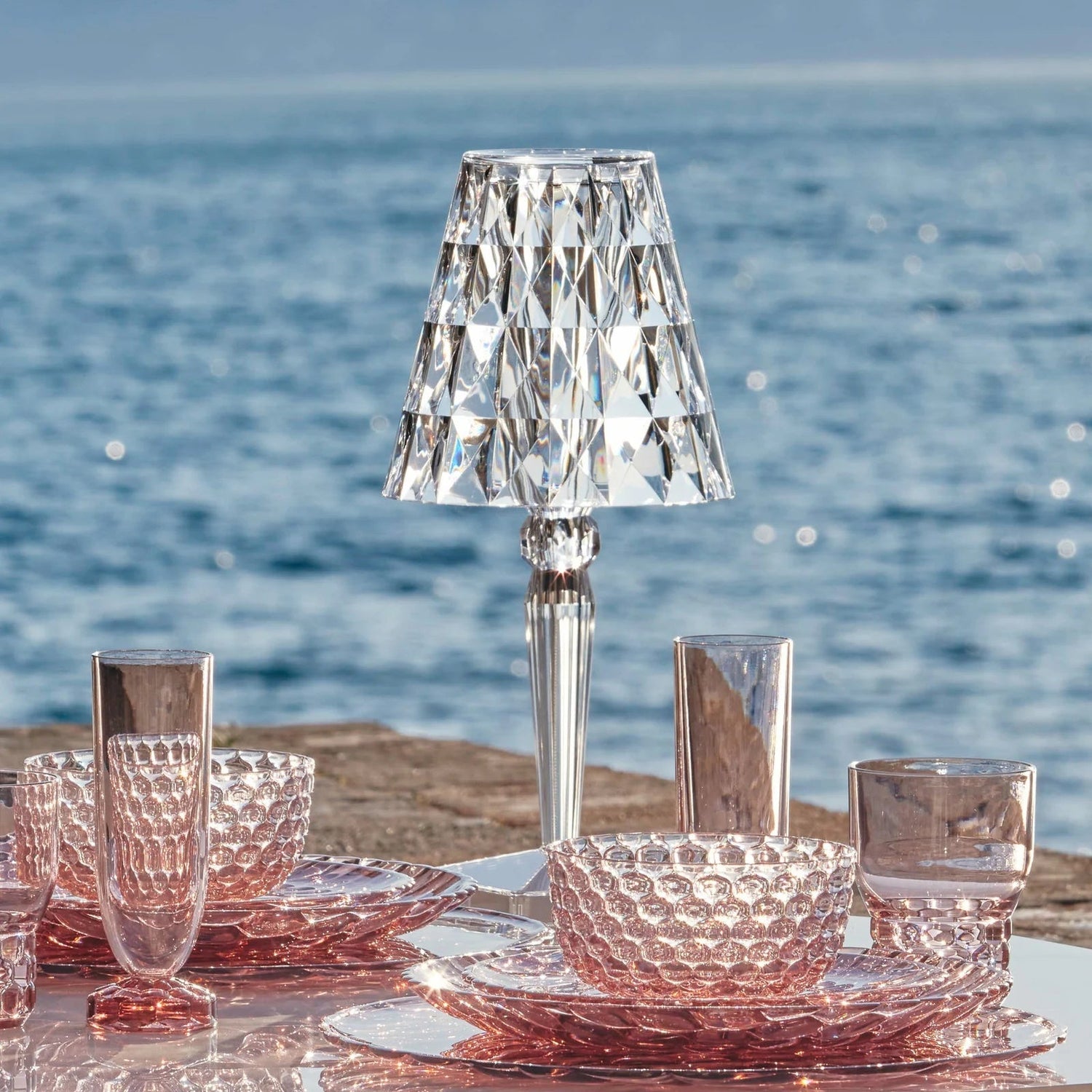 Battery Modern Table Lamp