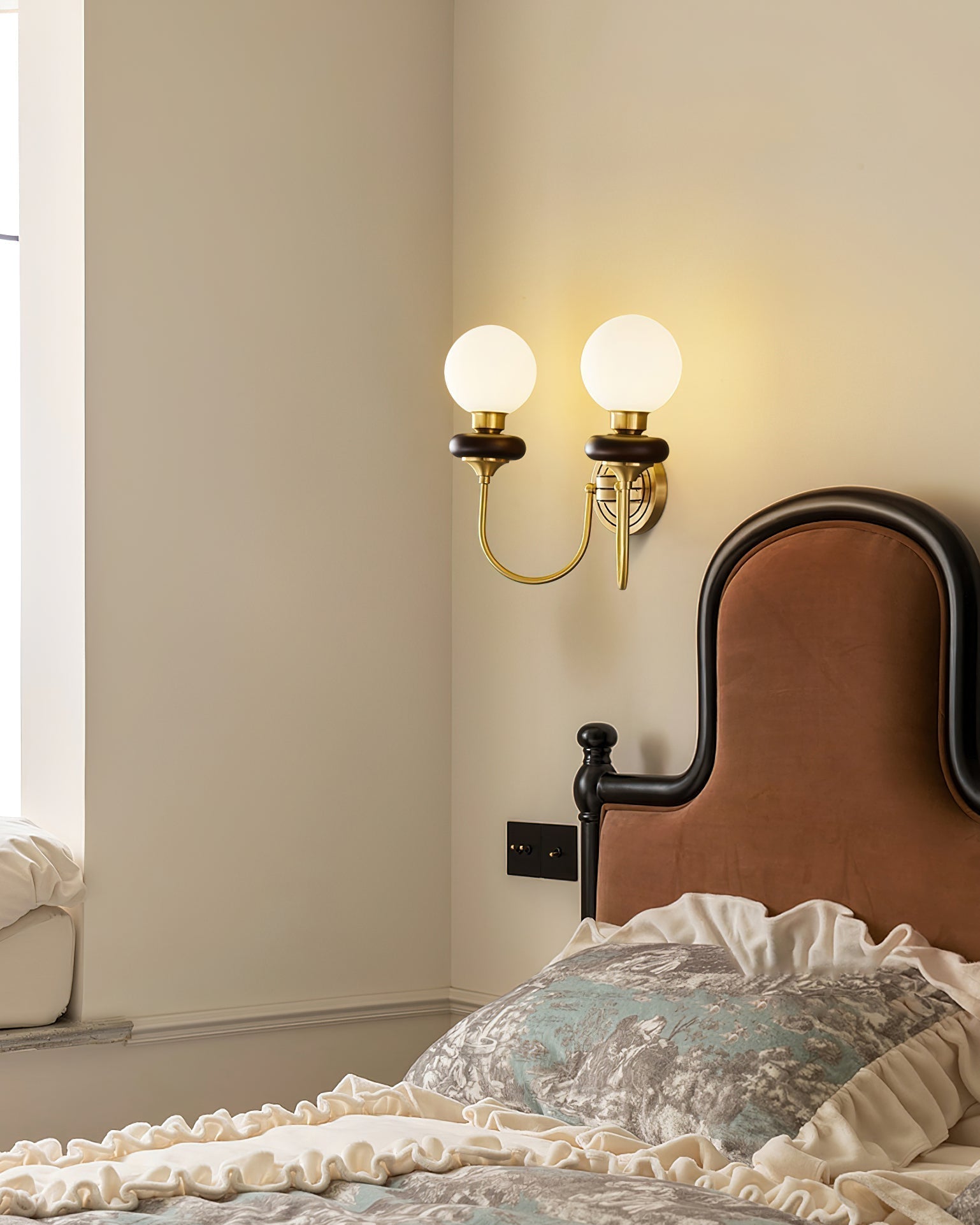 Bellevue Wall Lamp - Lamp Outdoor
