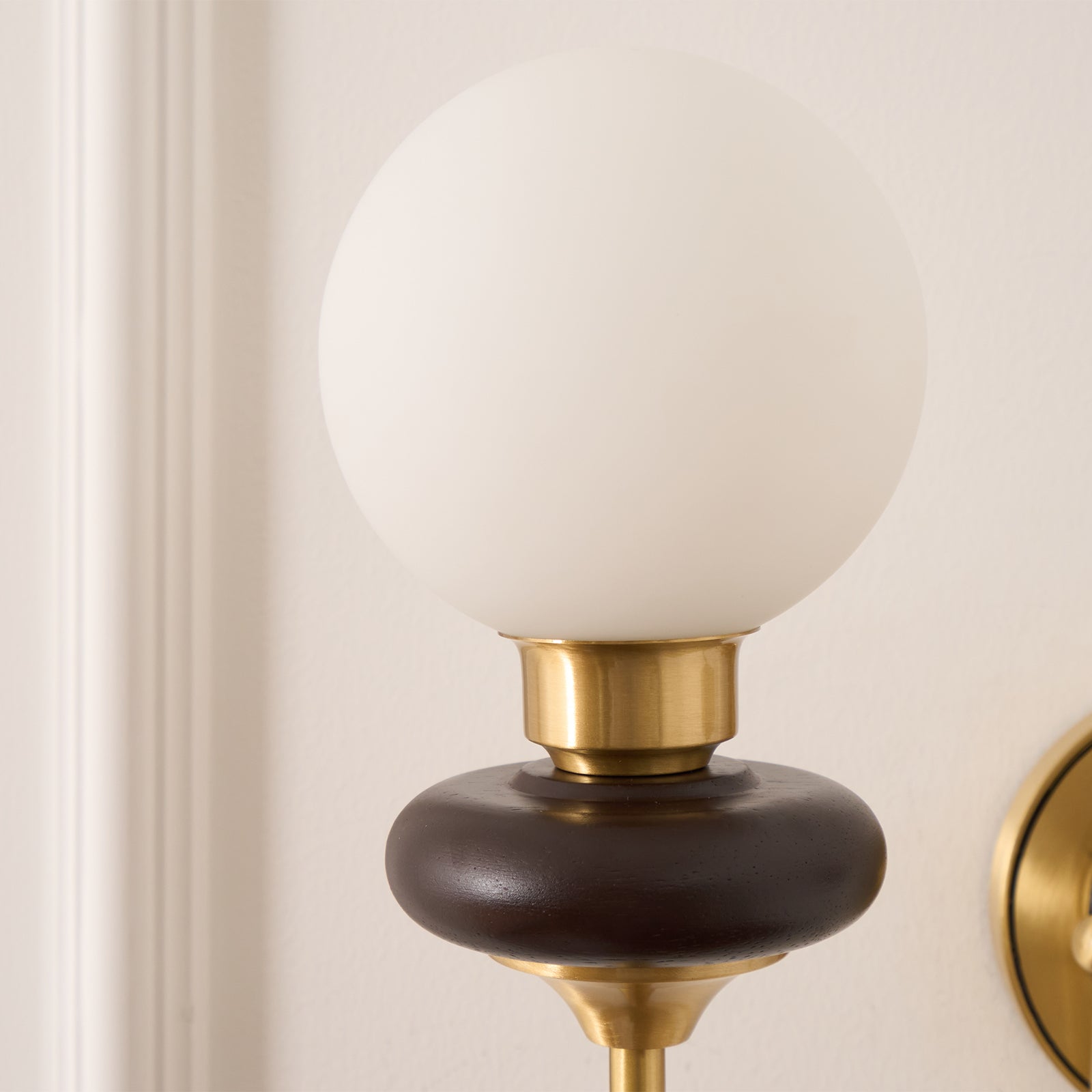 Bellevue Wall Lamp - Lamp Outdoor
