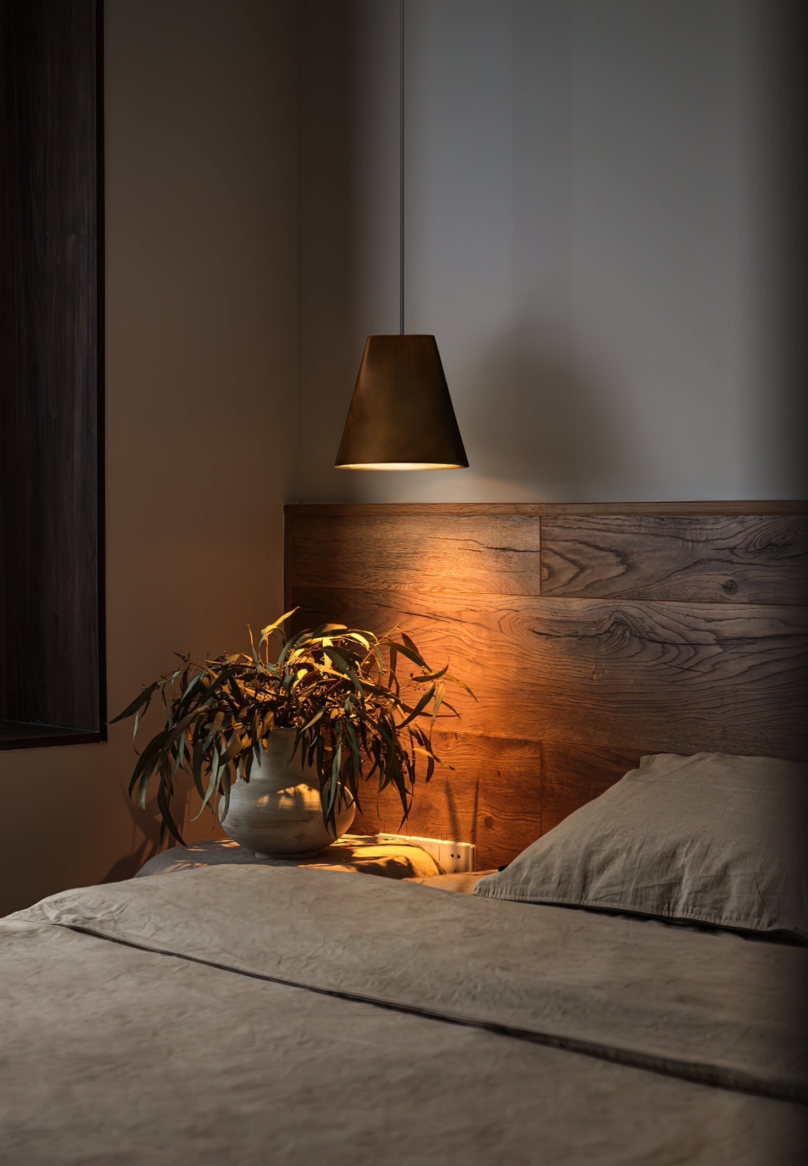 Ivarara Asymmetrical Wood Pendant Light - Lamp Outdoor