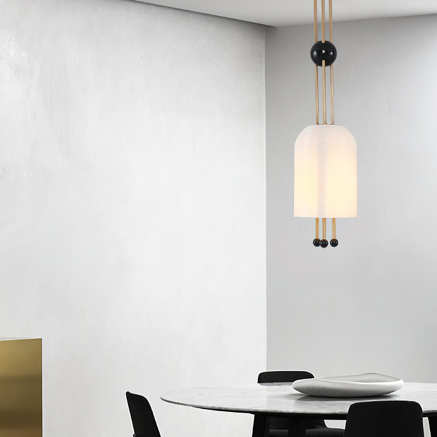 Voloraris Traditional Elegance Metal Glass Pendant Light - Lamp Outdoor