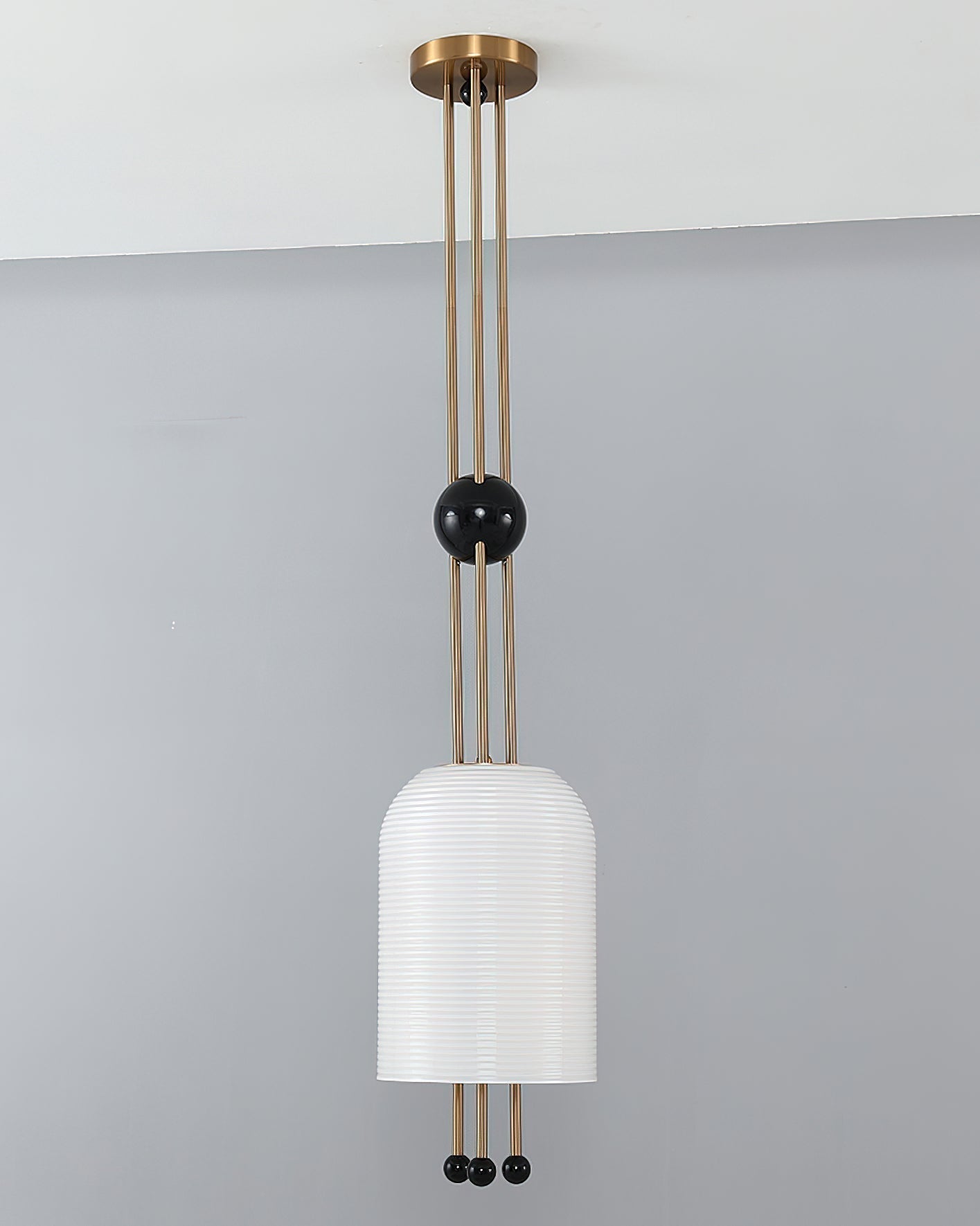 Voloraris Traditional Elegance Metal Glass Pendant Light - Lamp Outdoor