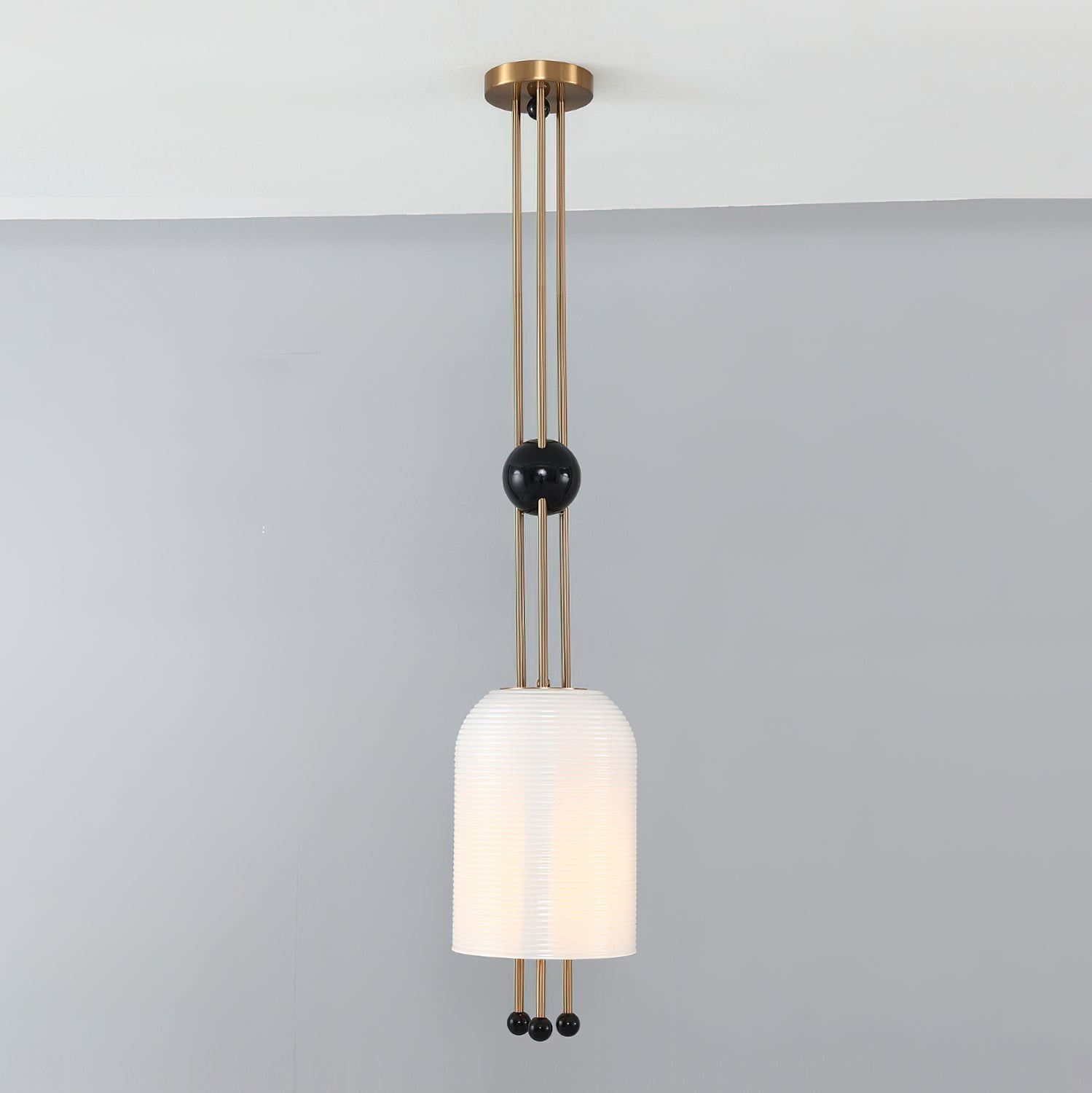 Voloraris Traditional Elegance Metal Glass Pendant Light - Lamp Outdoor
