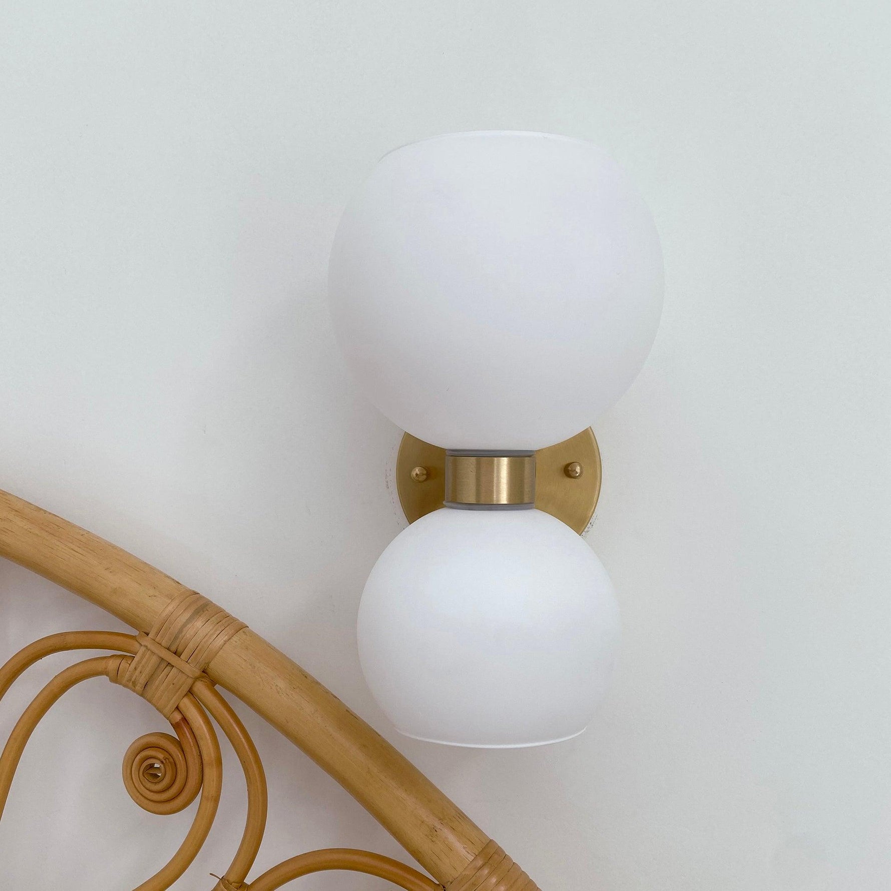 Round Pearl Sconce - Lamp Outdoor