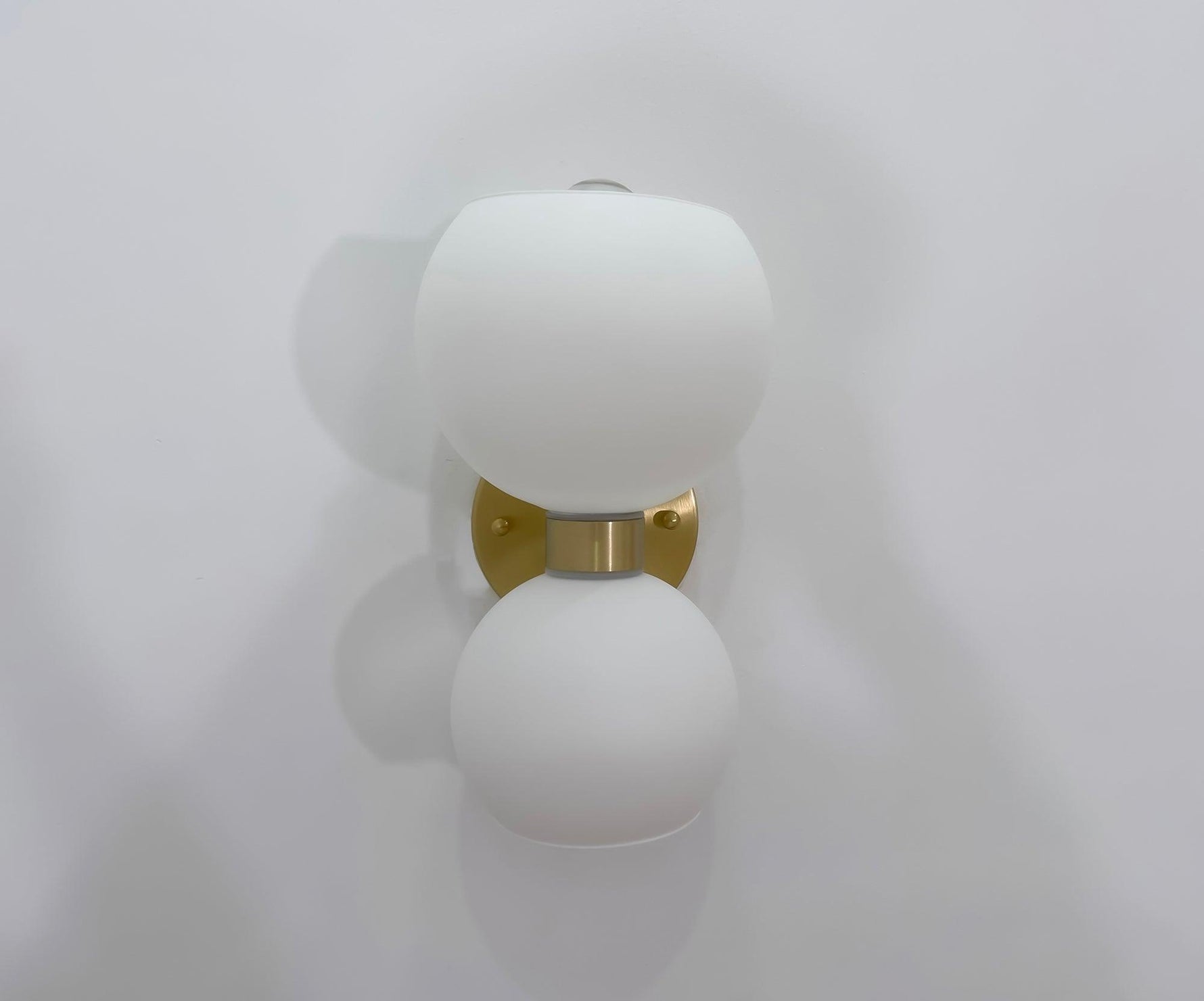 Round Pearl Sconce - Lamp Outdoor